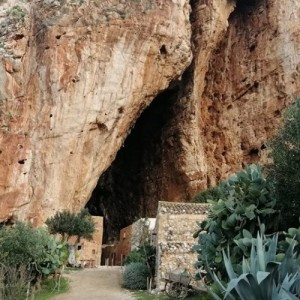 Venti grotte e siti preistorici del comprensorio sanvitese